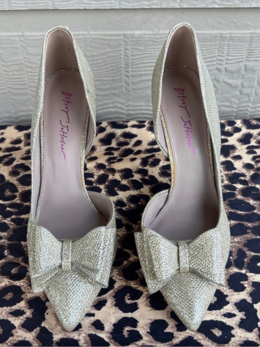 Betsey Johnson Champagne Glitter Pointed-Toe Bow Pumps